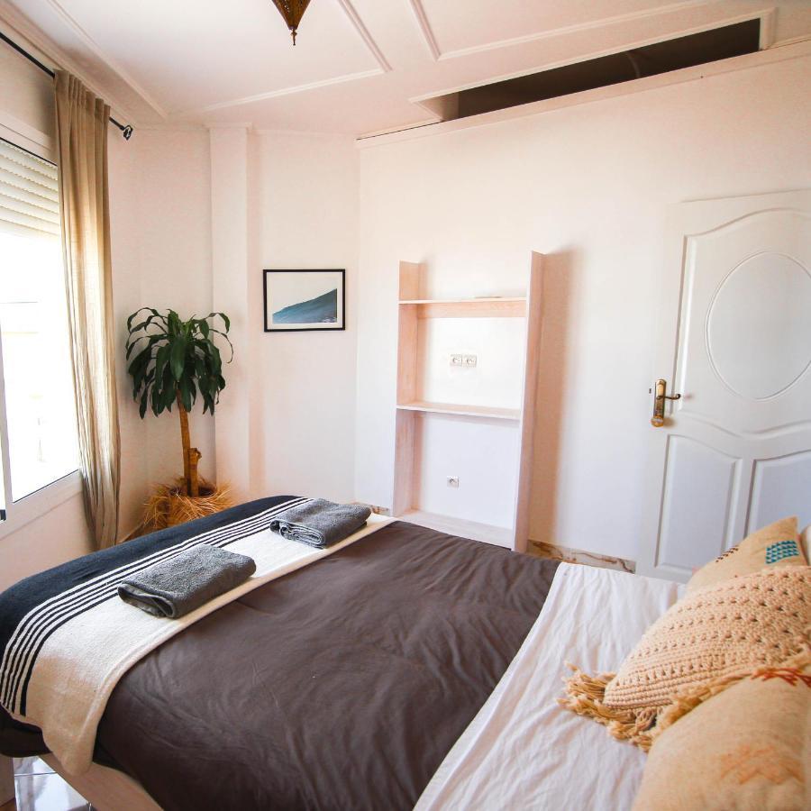 Bed and Breakfast Sunshine Surf Morocco à Tamraght Extérieur photo