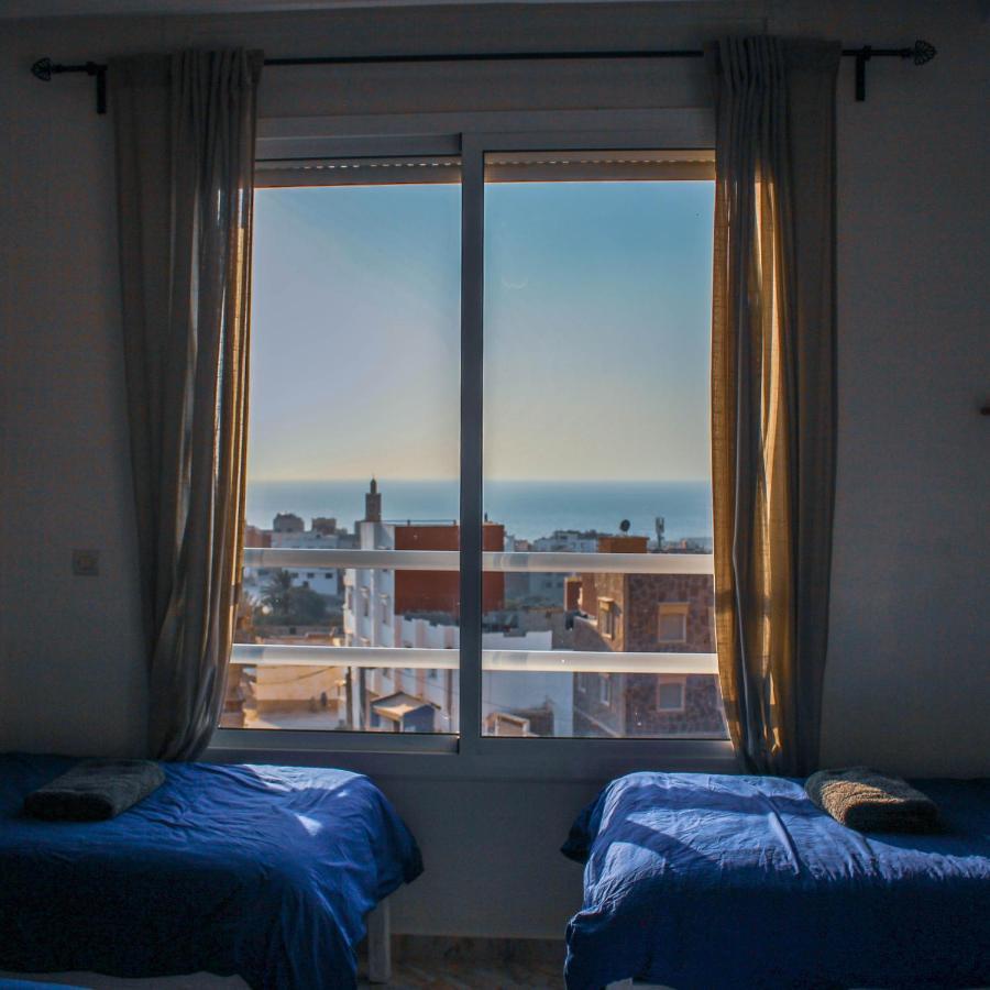 Bed and Breakfast Sunshine Surf Morocco à Tamraght Extérieur photo