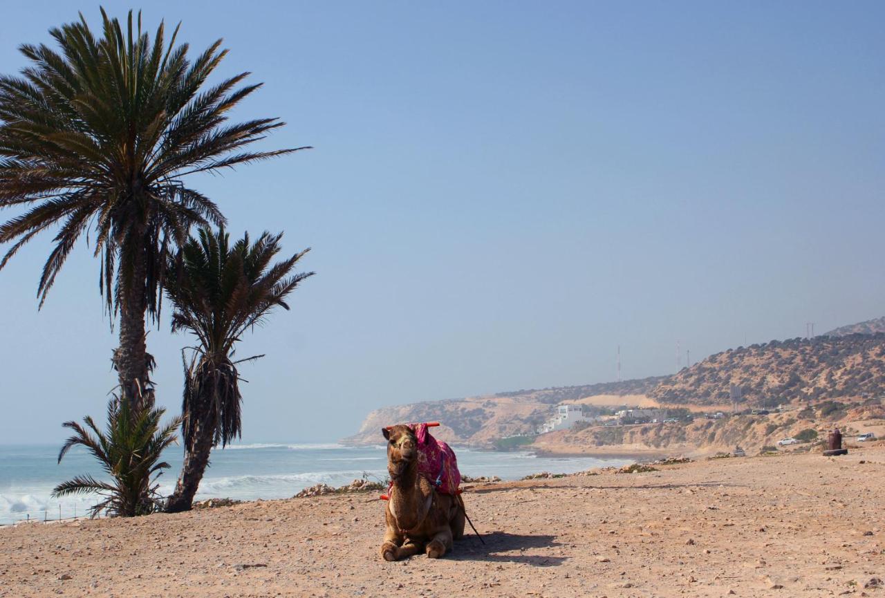 Bed and Breakfast Sunshine Surf Morocco à Tamraght Extérieur photo