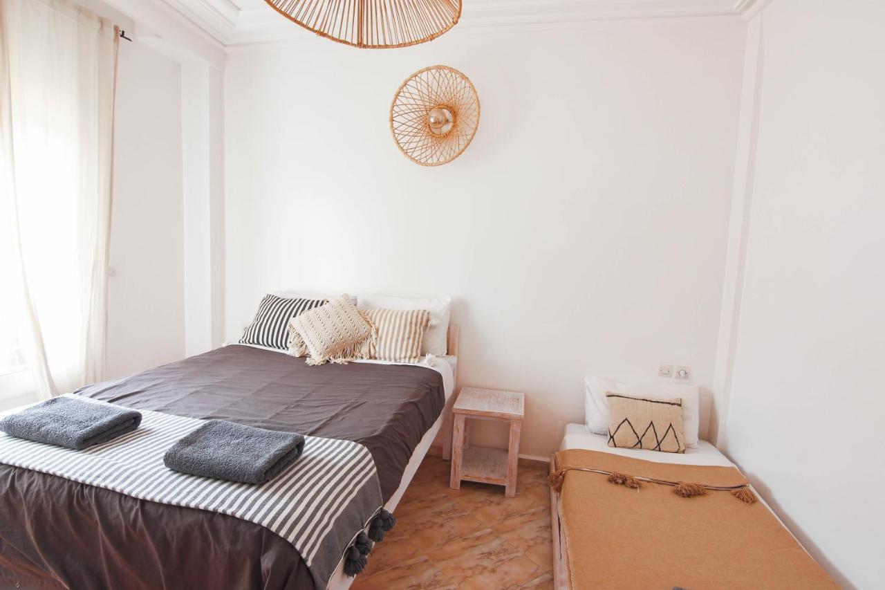 Bed and Breakfast Sunshine Surf Morocco à Tamraght Extérieur photo